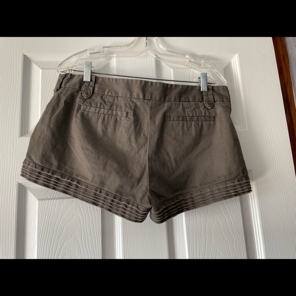 2 for $20! BCBG Shorts - Picture 2 of 2